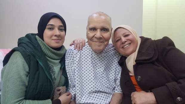 أمتـ.ـنـ.ـع عن الطعام فدخـ.ـل العـ.ـناية المـ.ـركـ.ـزة ..أول صورة للفـ ...